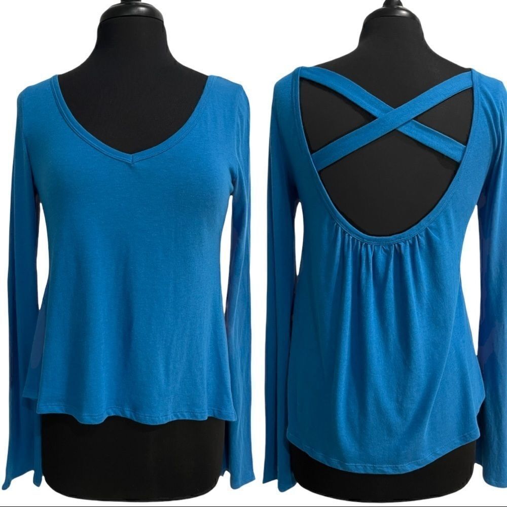 Victoria's Secret Blue Bell Sleeve Swing Top Sz S